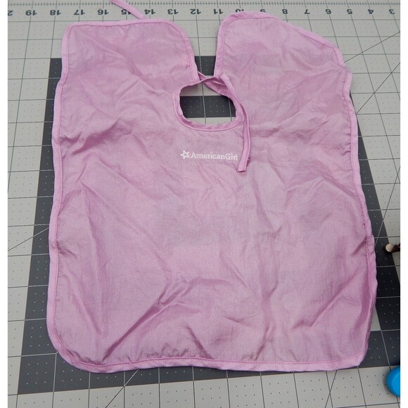 American Girl Doll Metallic Stool Chair Hair Hairstylists ROCK Cape Apron Smock - Picture 4 of 8